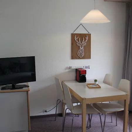 - Elements גרינדלוולד